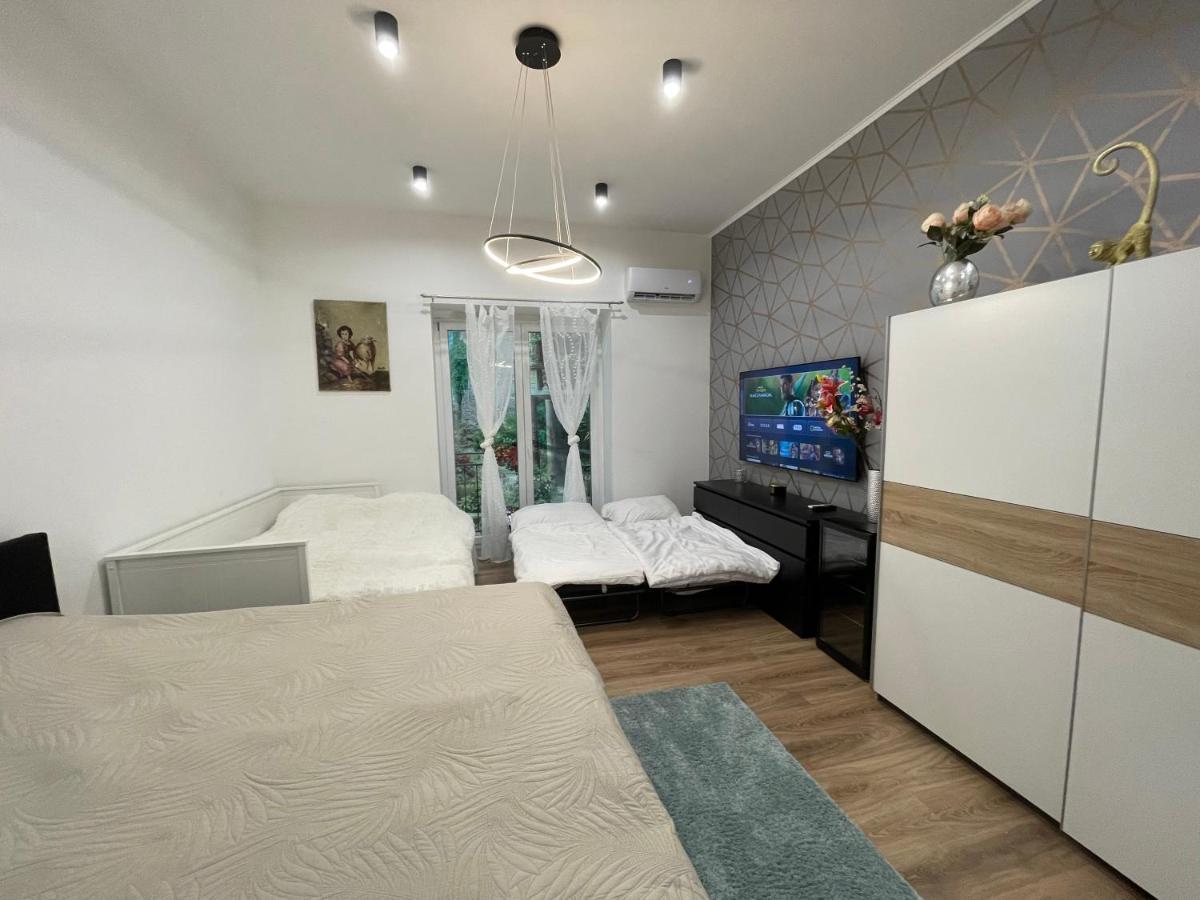 Budapest Garden Apartman Budapeste Exterior foto
